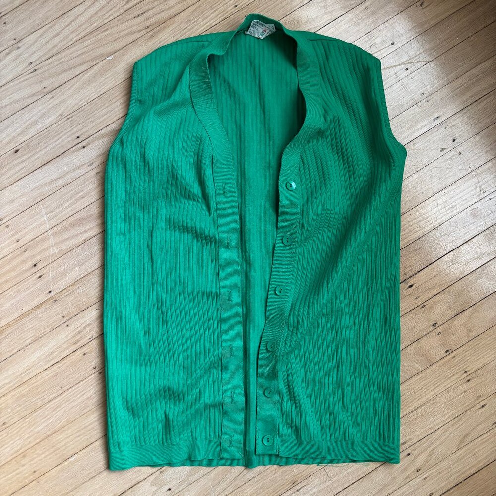 Vintage Ribbed Green Vest - Picture 2 of 6